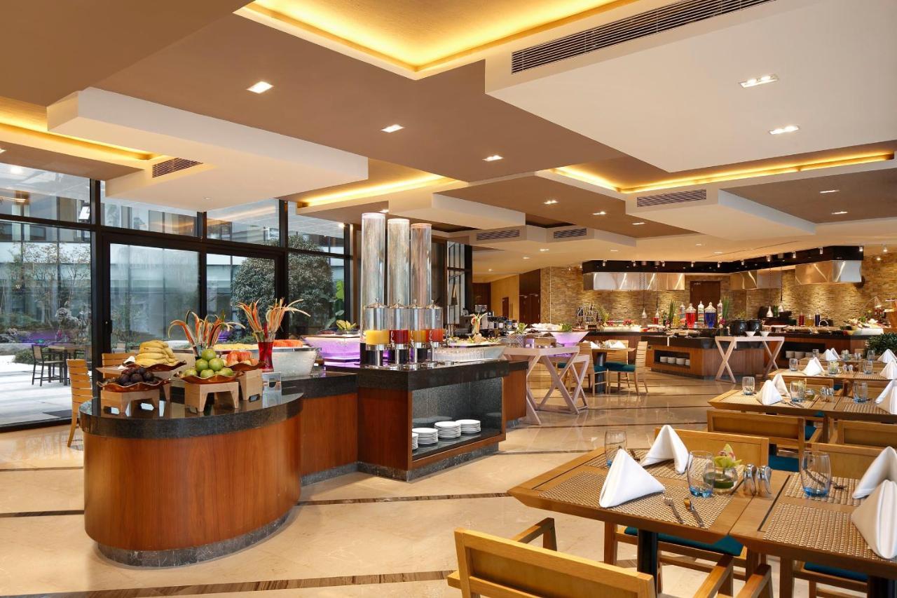 Crowne Plaza Huangshan Taiping Lake, An Ihg Hotel Ngoại thất bức ảnh