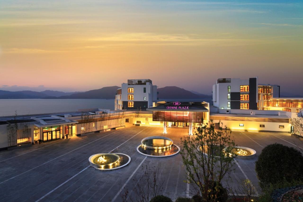 Crowne Plaza Huangshan Taiping Lake, An Ihg Hotel Ngoại thất bức ảnh